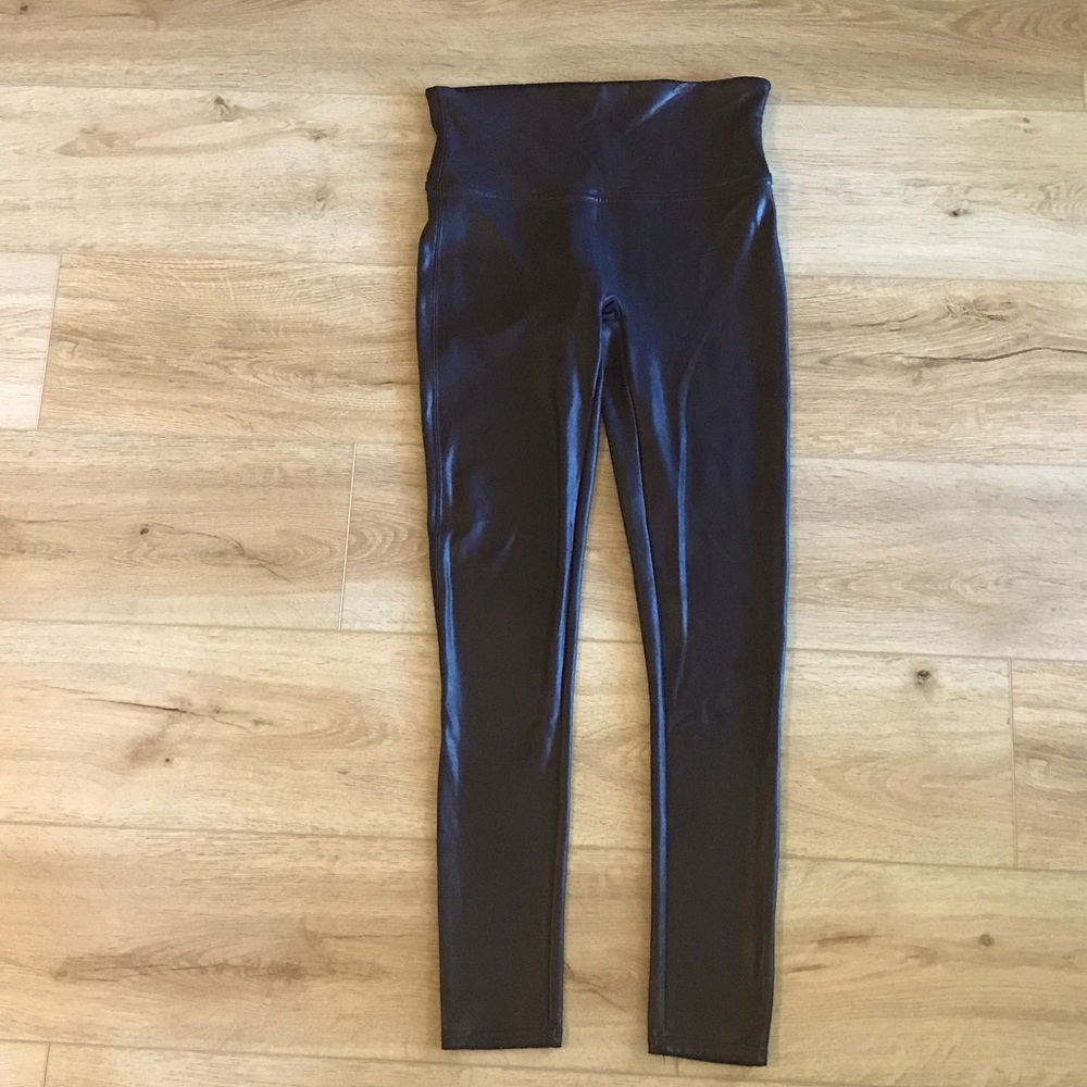 SPANX Black High Waisted Faux Leather Leggings Size Medium Petite